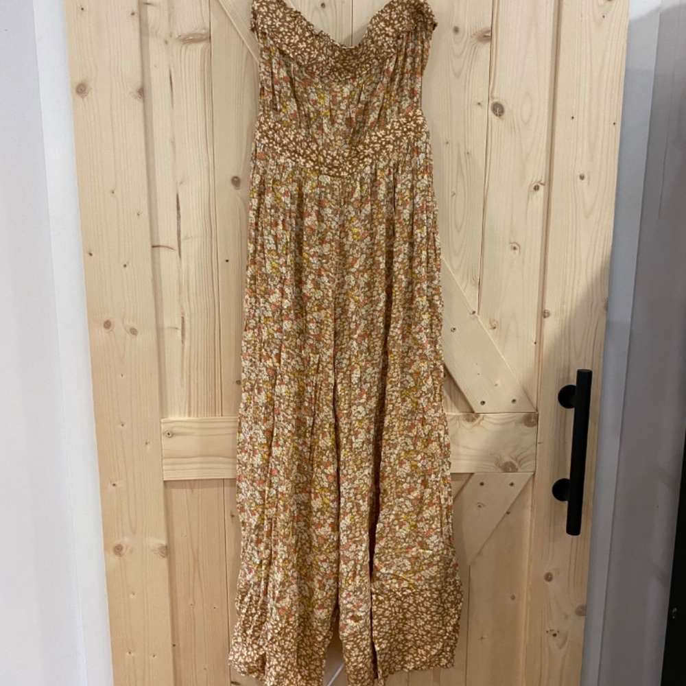 NWOT American Eagle Outfitters Floral Jumpsuit - Brown and Cream